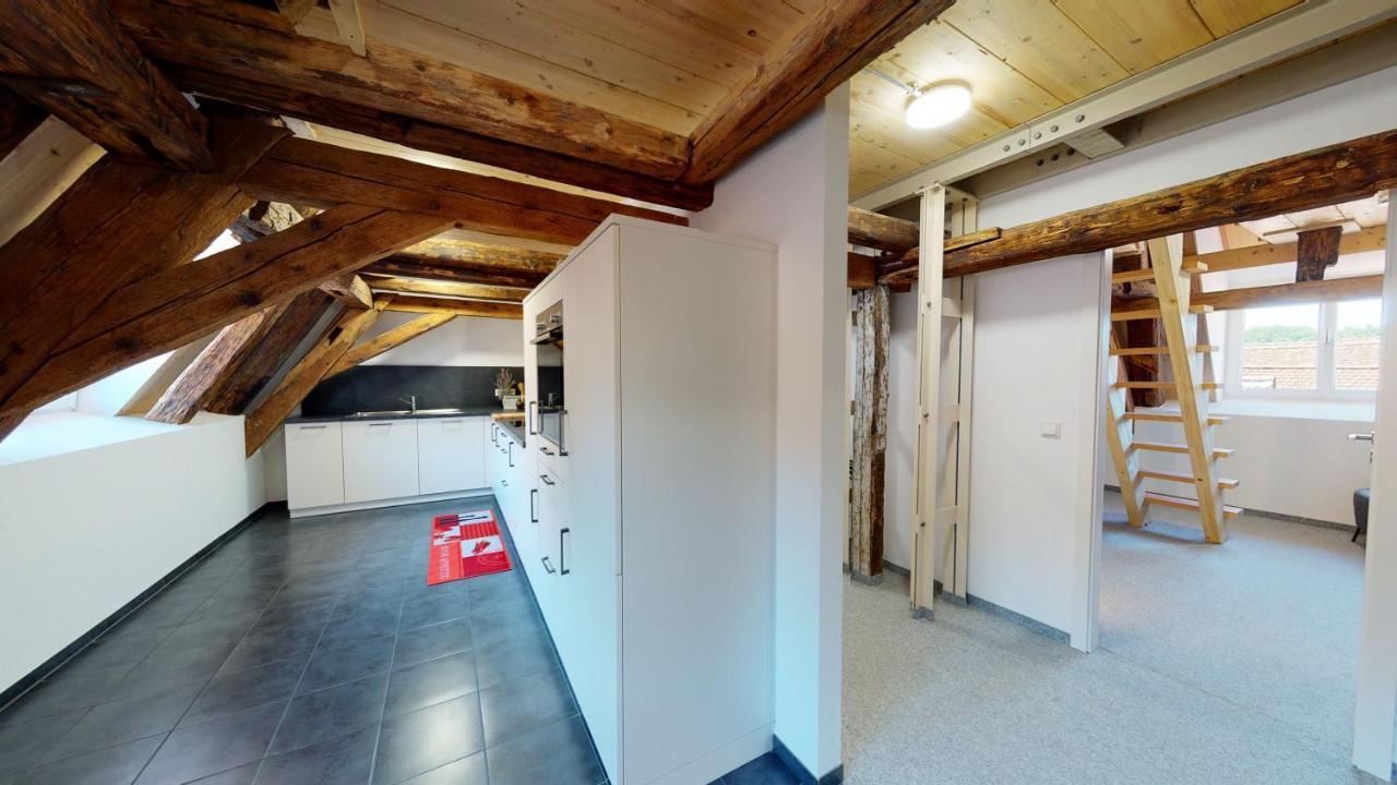 Karl V - Geschichte Leben Im Herzen Der Altstadt Schwaebisch Hall Exterior photo