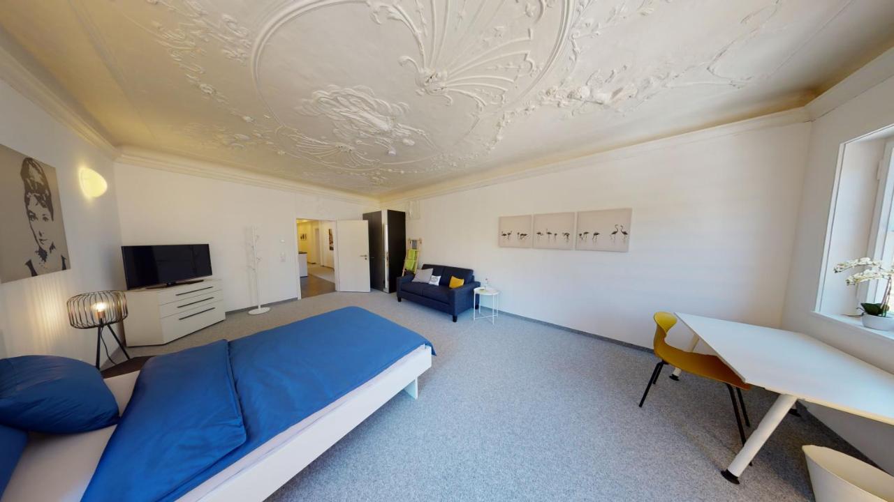Karl V - Geschichte Leben Im Herzen Der Altstadt Schwaebisch Hall Exterior photo